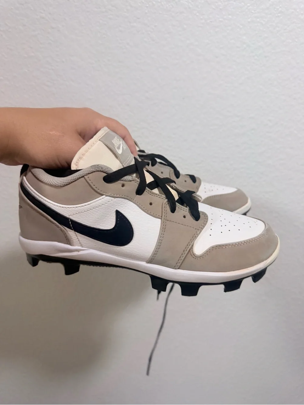 Jordan retro 1 low cleats